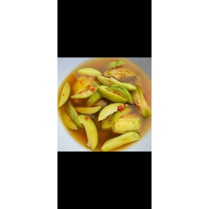 

manisan/asinan mangga/kedongdong/pala/Sari kelapa/enak/pedas asin manis