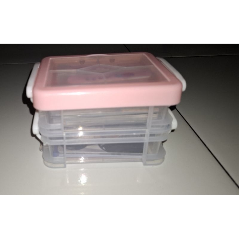 RAK PENYIMPANAN PHOTOCARD/DLL