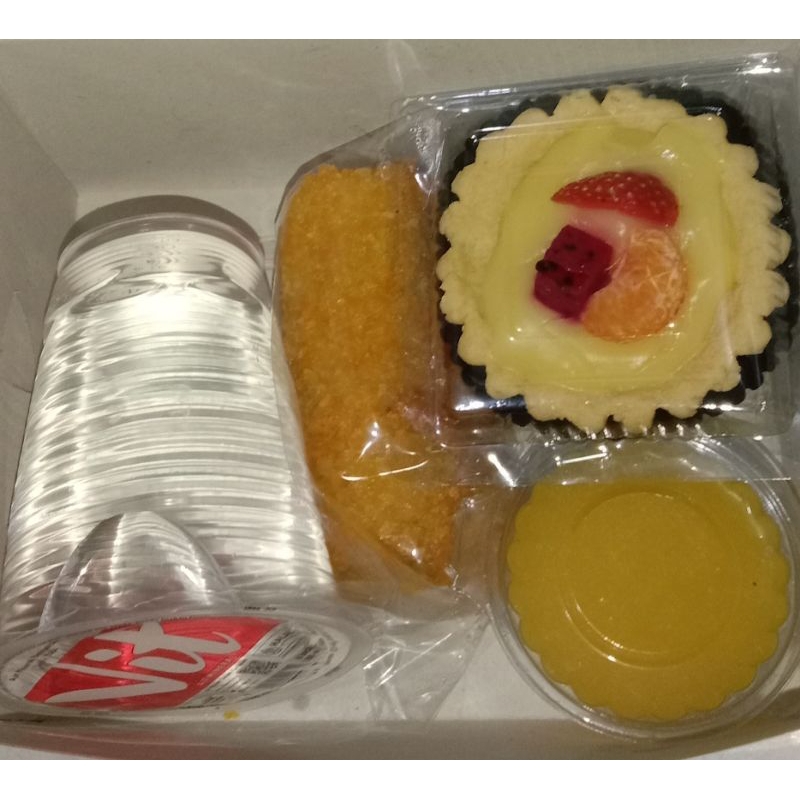 

snack box