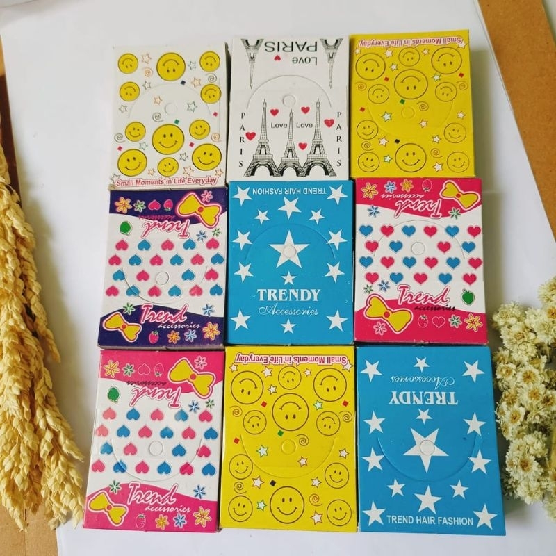 

Hanging Card Untuk Jualan 1 Bendel (100 gr) Murah