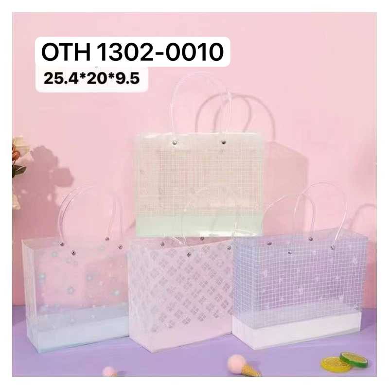 

OTH 1302-0010 - ISI 12 TAS TENTENG MIKA UK 25.4X20X9.5 MTF ABSTRAK MIX W PASTEL