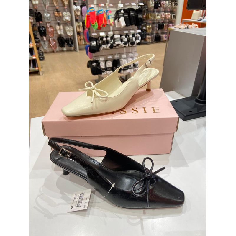 Payless Chrissie Womens Ayya Kitten Heels