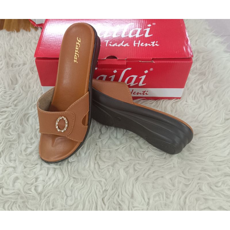 sandal hailai size 36-40 Hailai bidang besar. wedges 3 cm