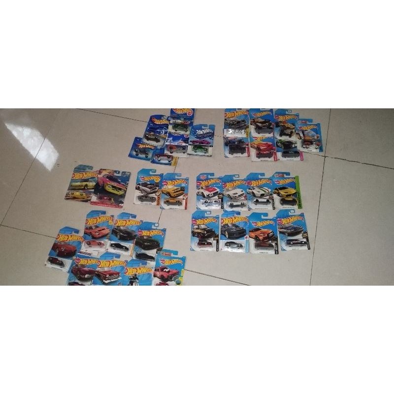 HOT WHEELS BLUE CARD