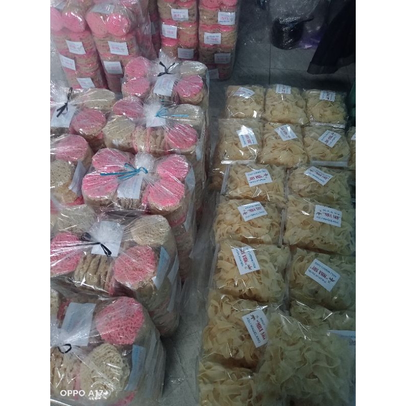 

krecek telo mba sri Magelang