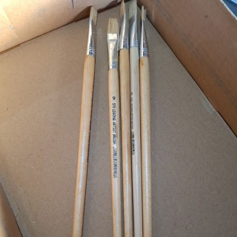 

kuas cat minyak no. 9 579 LEGONG ARTIST BRUSH
