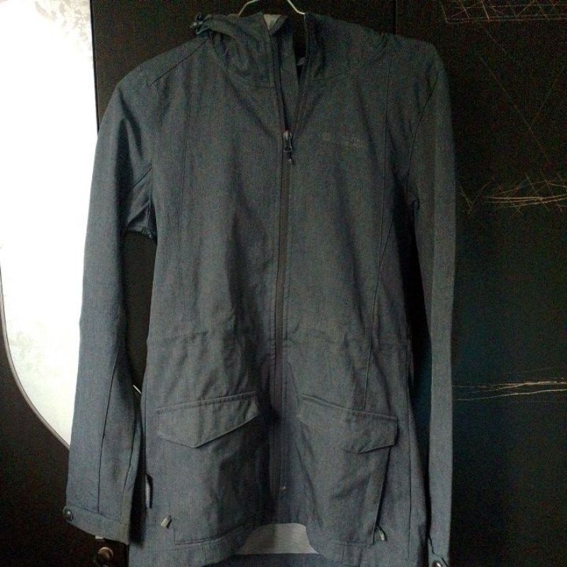 JAKET MOUNTAIN WAREHOUSE