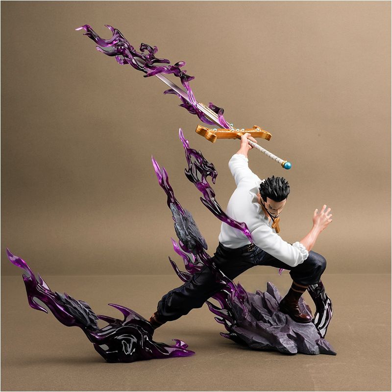 Action Figure One Piece Dracule Mihawk Terbaru Statue Tinggi 35CM