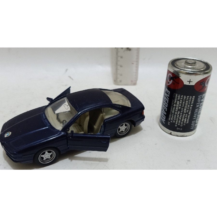 diecast maisto bmw 850 csi 1/42 black