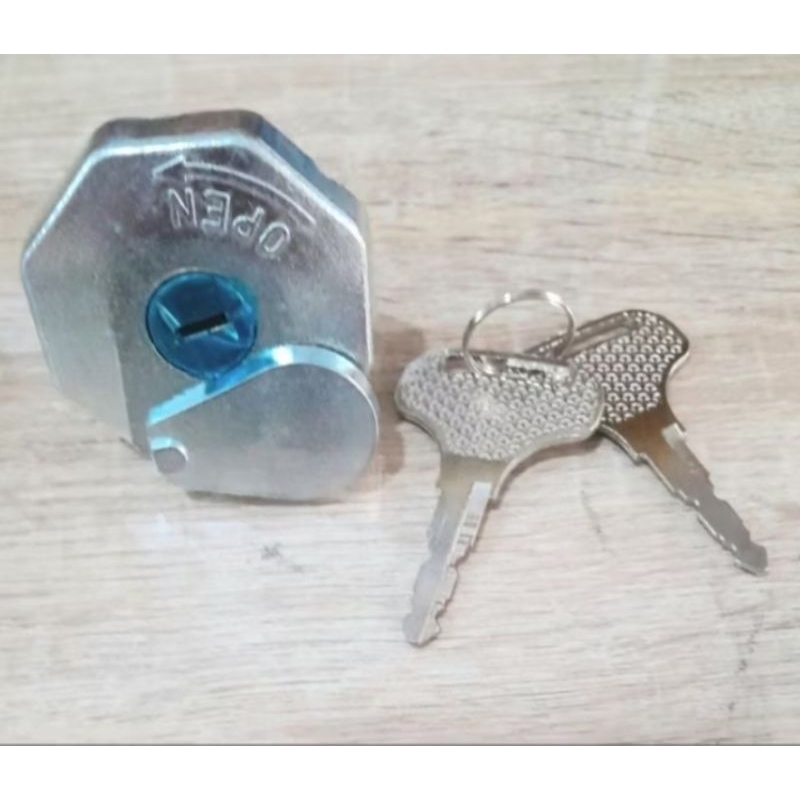 TUTUP TANGKI SOLAR MINYAK CAP FUELL TANK ISUZU ELF NMR71 NMR 71 TRAGA