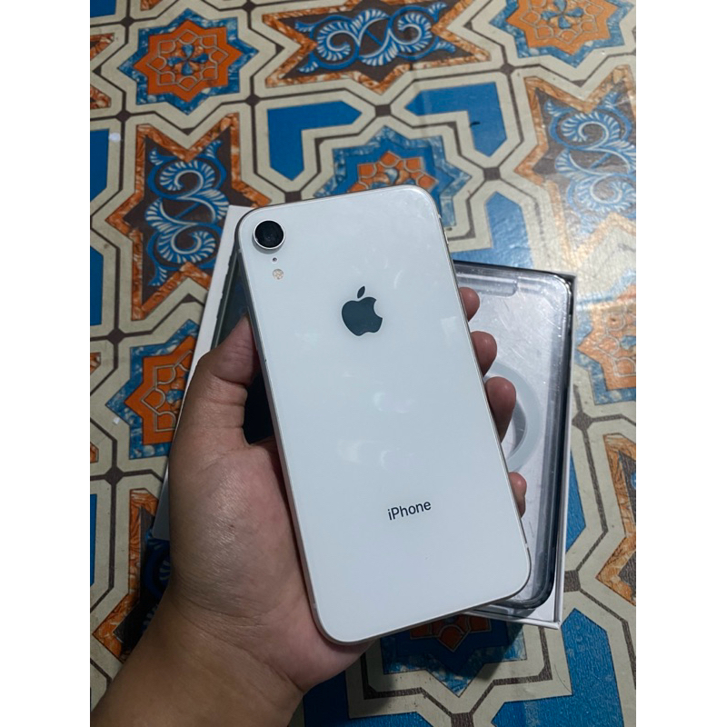 Iphone XR 64gb wifi only minus