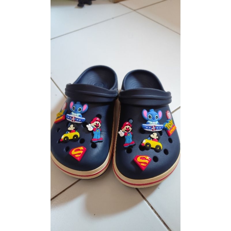 sandal baim cr0crs. preloved