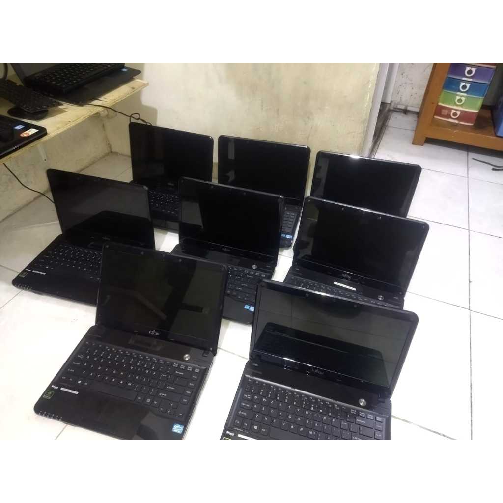Laptop Bekas Murah Core i5 Ram 8Gb DDR3 Hardisk 120 GB