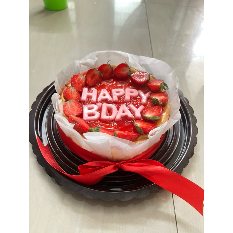 

Burnt Cheseecake Uk 16cm full Cream chesee ANCHOR & GLUTEN FREE NO keju oles