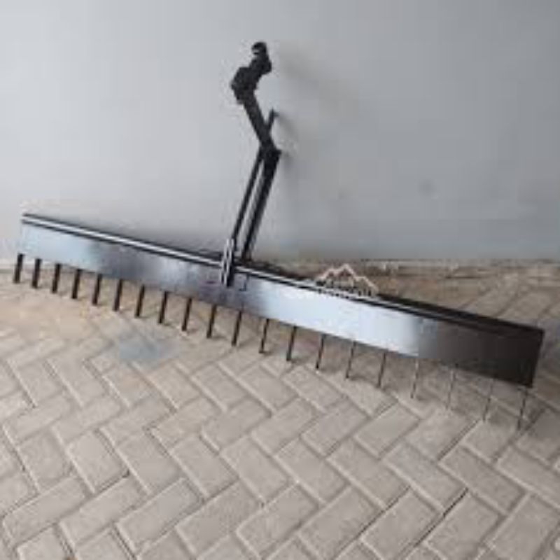 Garu sisir traktor Quick/Boxer