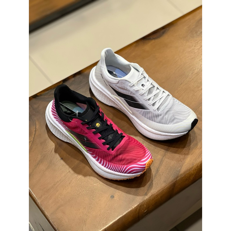 Mills Enermax Dynaplate Original - Sepatu Running Mills Enermax Dynaplate - Running Shoes Mills Ener
