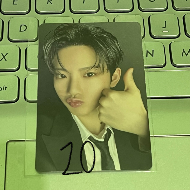 Photocard Treasure - Magazine, Reboot, Benefit