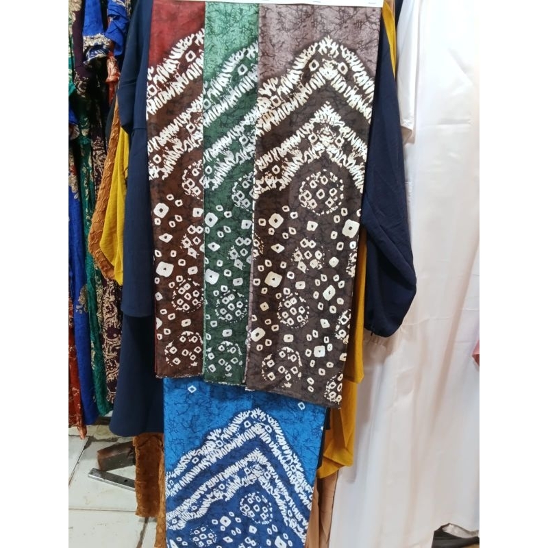 kain motif jumputan silk