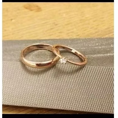 Cincin Nikahan/cincin tunangan Emas