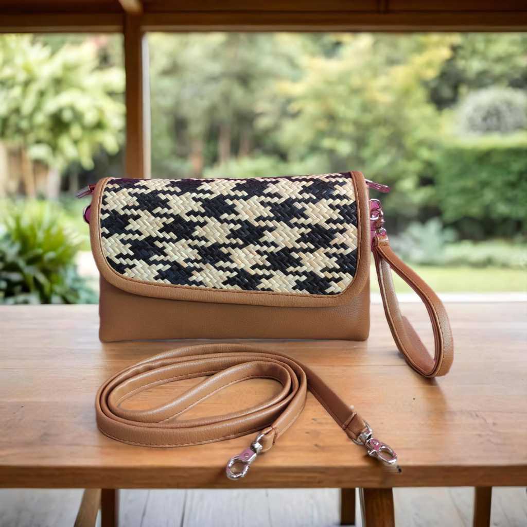 TAS SLINGBAG ANYAMAN ROTAN ASLI KALIMANTAN KUALITAS TERBAIK 100% PENGRAJIN ASLI