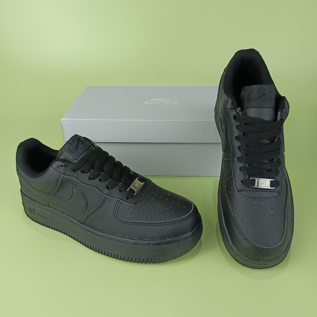 Sepatu Air Force 1 07 Low Triple White SKU '315122-111;