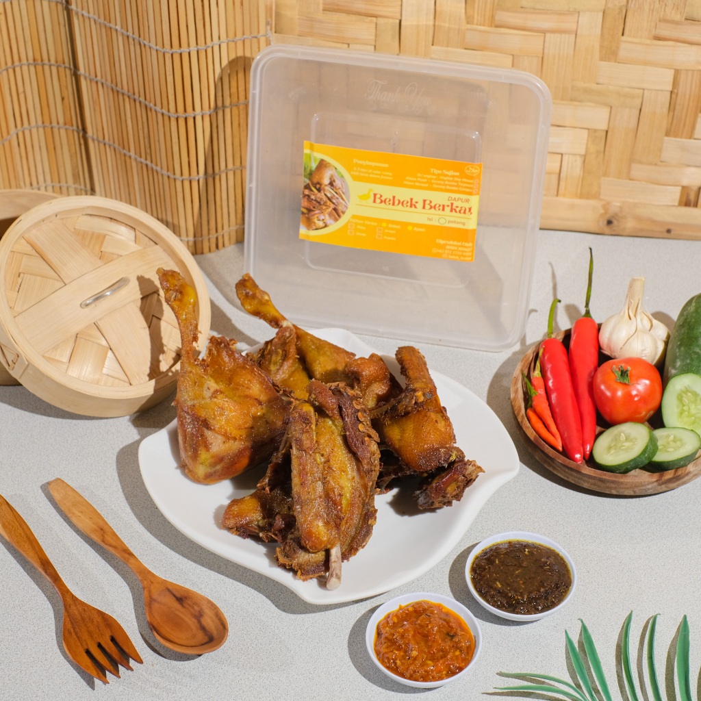 

Bebek Berkat - Hitam Pisah (Bebek Goreng Bumbu Hitam Pisah) Khas Madura | Siap Makan + Sambal