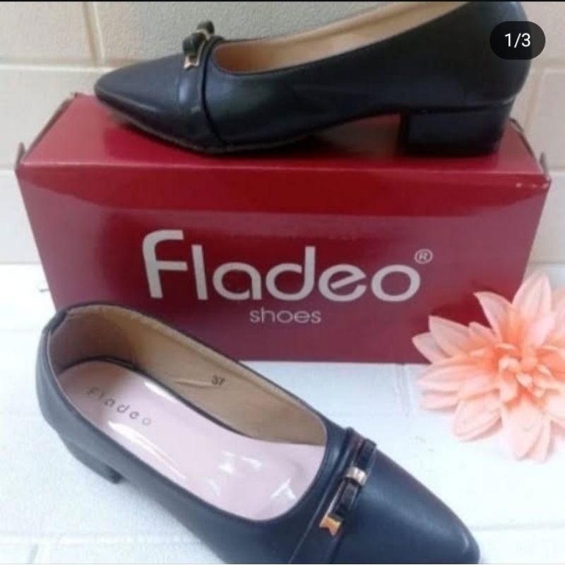 Fladeo Sepatu wanita