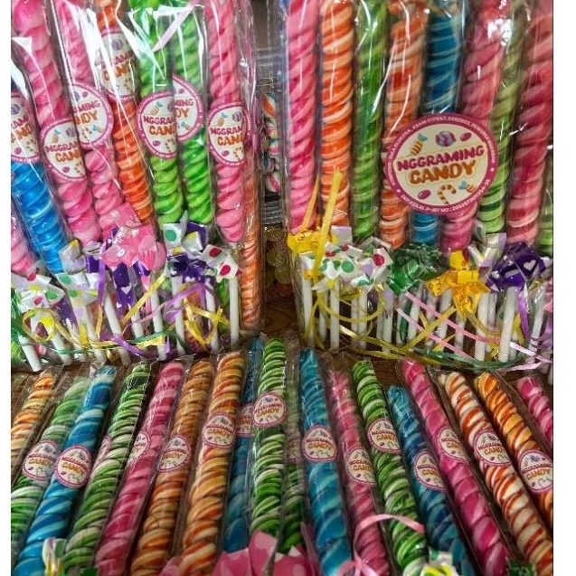 

Permen Lolipop Spiral Jumbo Paling Termurah Harga Grosir NGGRAMING Candy