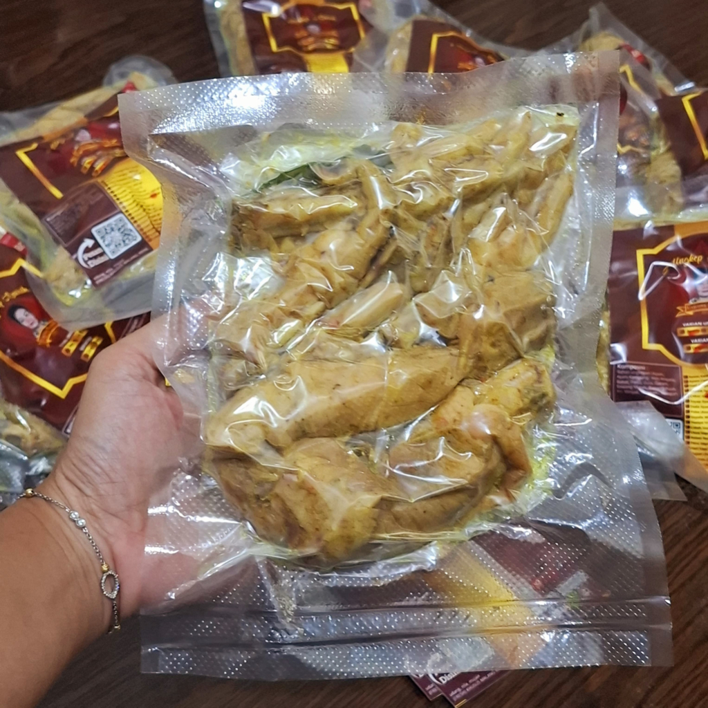 

Kepala mix Ceker Ayam Ungkep 350gr | Bumbu Lengkuas Meresap | Siap Goreng | Kemasan Vakum