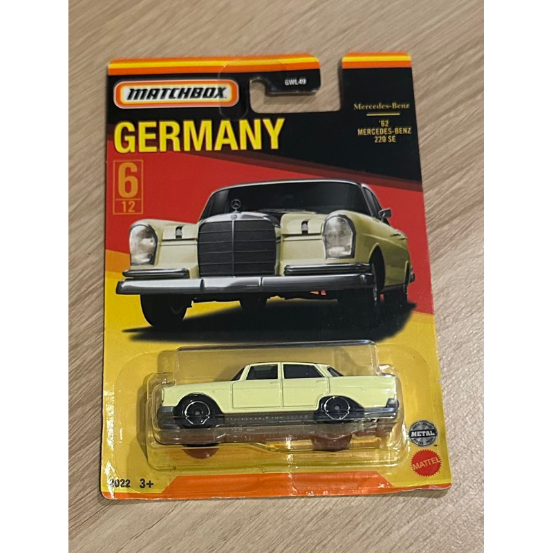Matchbox Mercedes Benz 220 SE