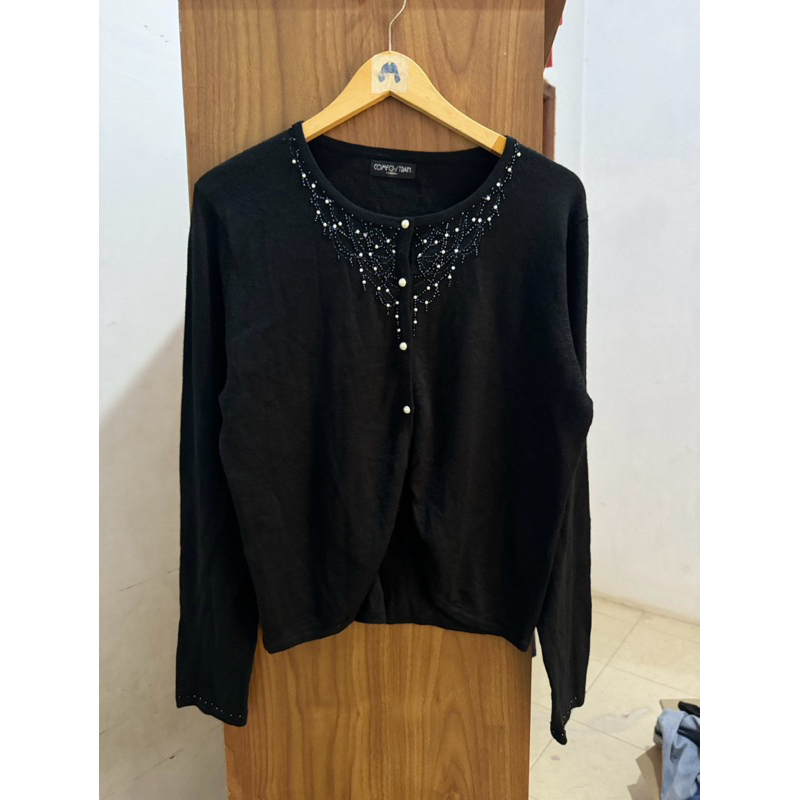 Cardigan Rajut Crop Preloved