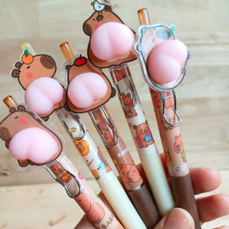 

Pulpen cetek fantat squishy CAPYBARA