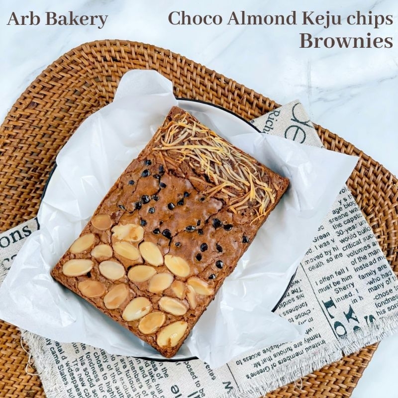

ARB Brownies panggang | Mede Brownies | uk 10x15 |Brownies Fudgy | Coklat | Dark Chocolate | Brownies Skat | Fresh | Nyoklat | Panggangan | Shiny Crust | Fuddy Brownies | kue Brownies
