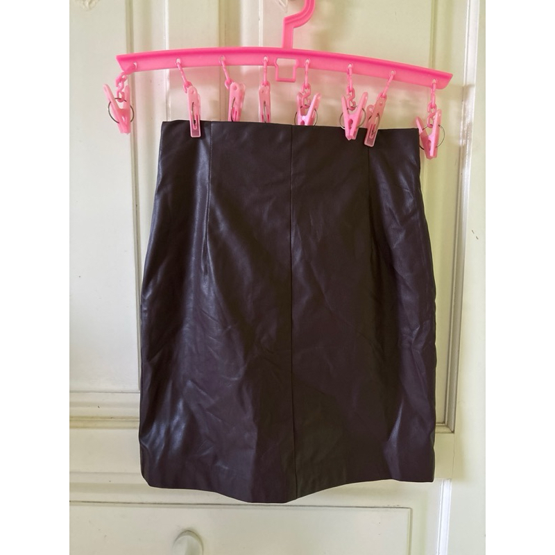 mini skirt rok coklat kulit hnm preloved