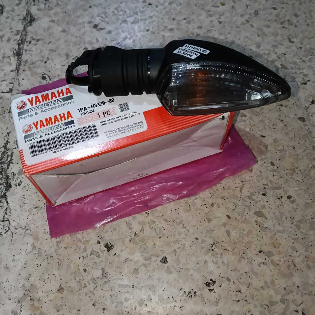 Lampu sen vixion new Lampu sen depan vixion new Lampu sen belakang vixion new Sen vixion new 1pa-h33