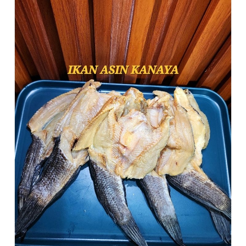 

Ikan Asin Gabus 100 gr / 250 gr.