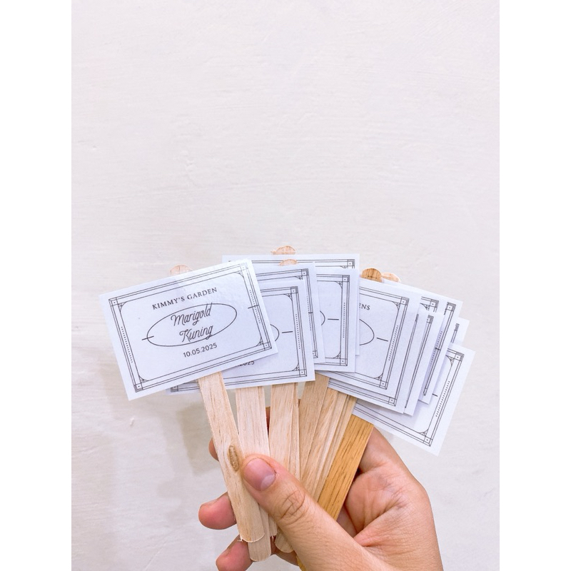 Label Nama Tanaman atau Penanda Nama Tanaman