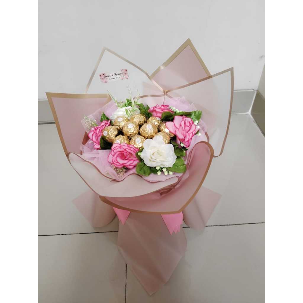 

buket bouquet coklat premium ferrero hershey hadiah wisuda ultah anniversary ucapan terima kasih ukuran medium