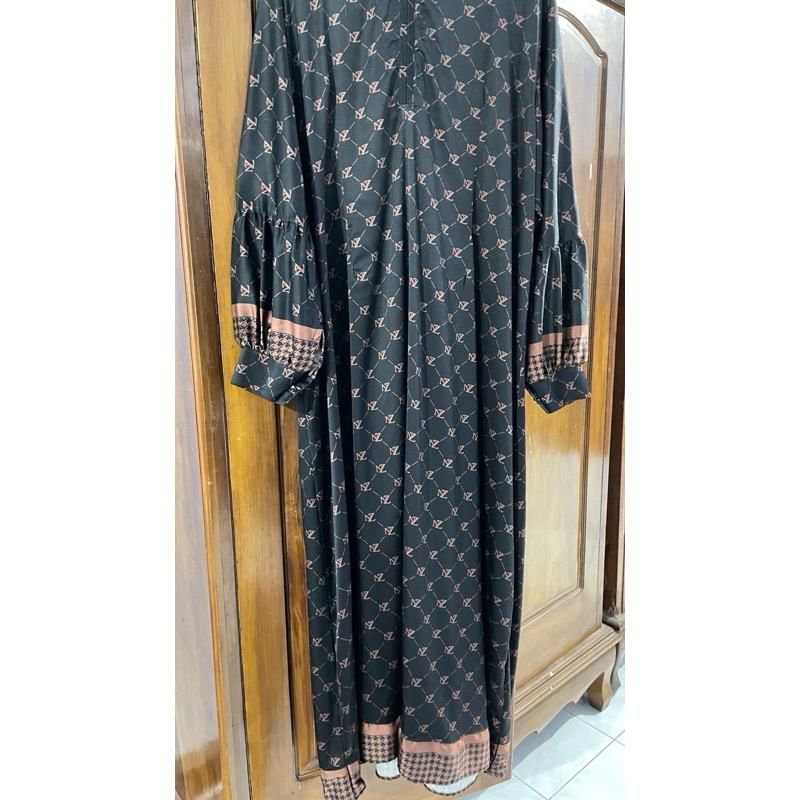 PRELOVED NZ kaftan wear