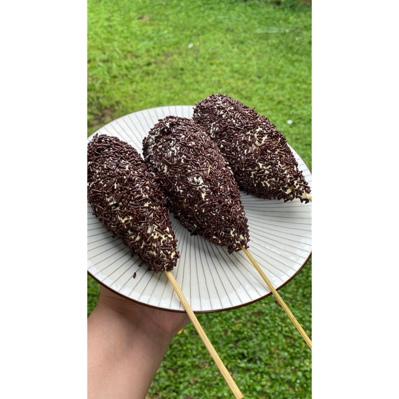 

DONAT PAHA AYAM KAMPUNG