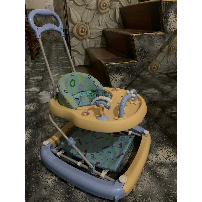 apolo baby walker ‘family’ preloved bekas