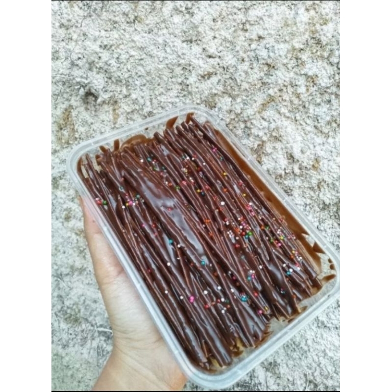 

Mie Lidi Gepeng Manis Full Krim Coklat 500ML