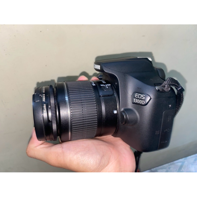 CANON EOS 1300D