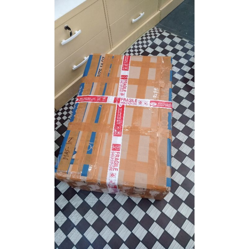 

BUBLE WARP /DOUBEL PACKING UNTUK KEAMANAN BARANG