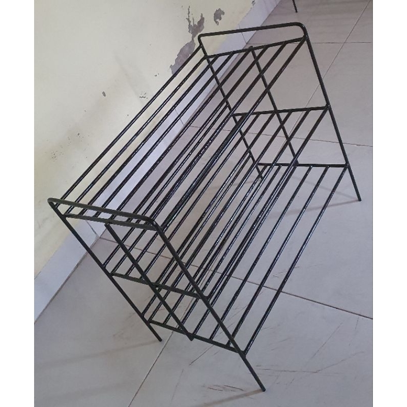 Rak Sepatu Rak Pot Bunga Besi Beton kuat Kokoh