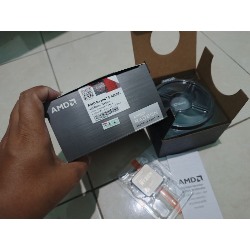 AMD RYZEN 5 5600G Box - Bekas