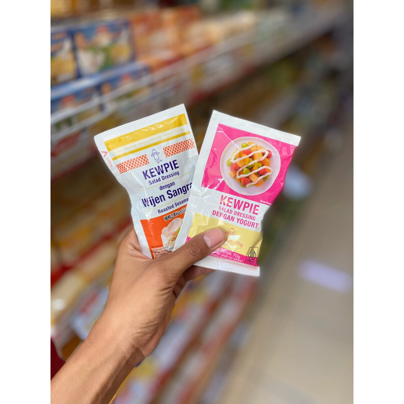 

Kewpie Wijen Sangrai Sachet & Salad Dressing