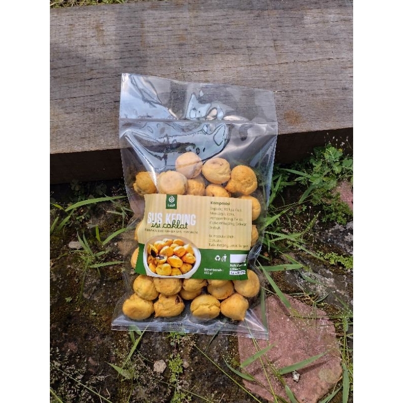 

Bisa COD- Cemilan Kue soes kering isi coklat netto 145 gr kue sus kering, cemilan, kue, kue lebaran, enak, coklat, manis, lezat sehat