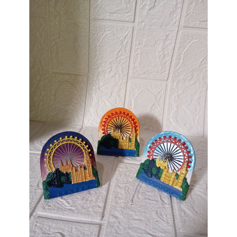 Tempelan Kulkas London