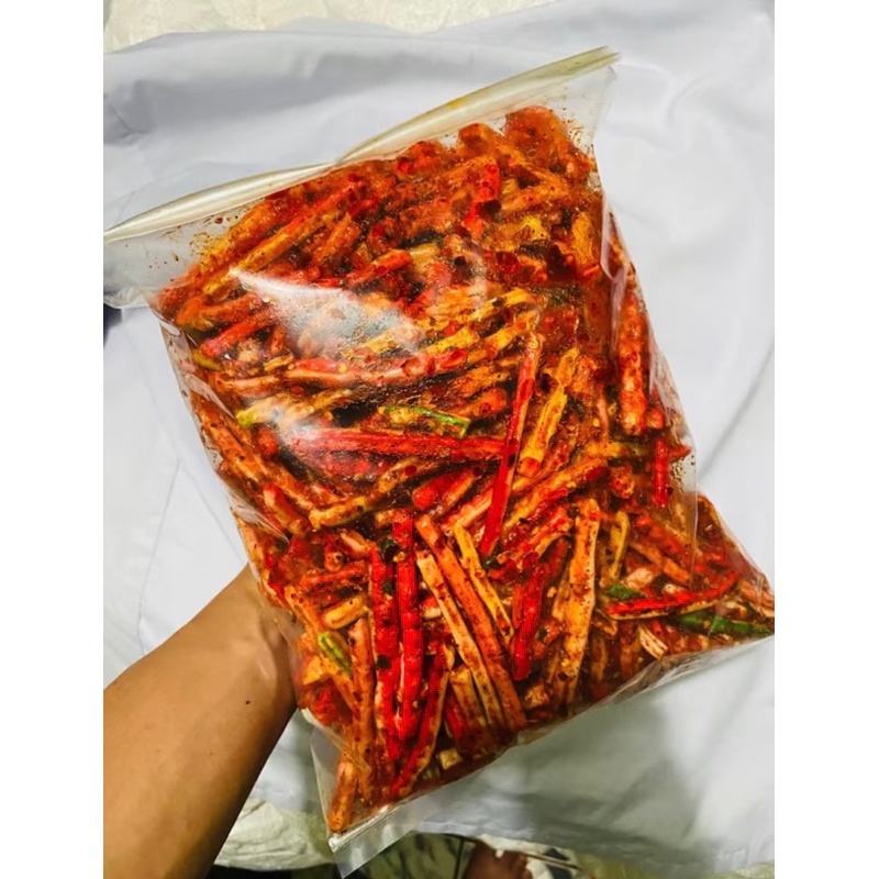 

kerupuk jaat pedas daun keruk 1KG